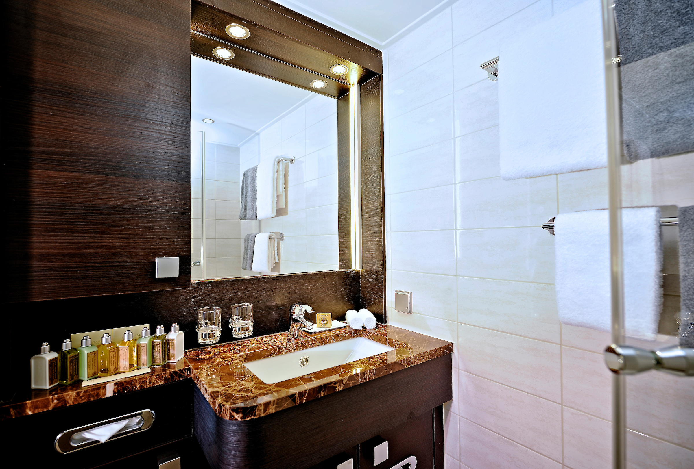 Deluxe Stateroom